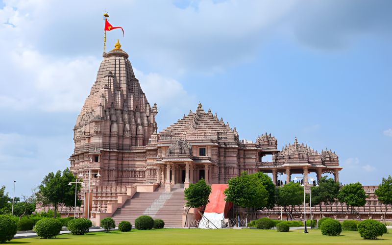 Sacred shores royal echoes